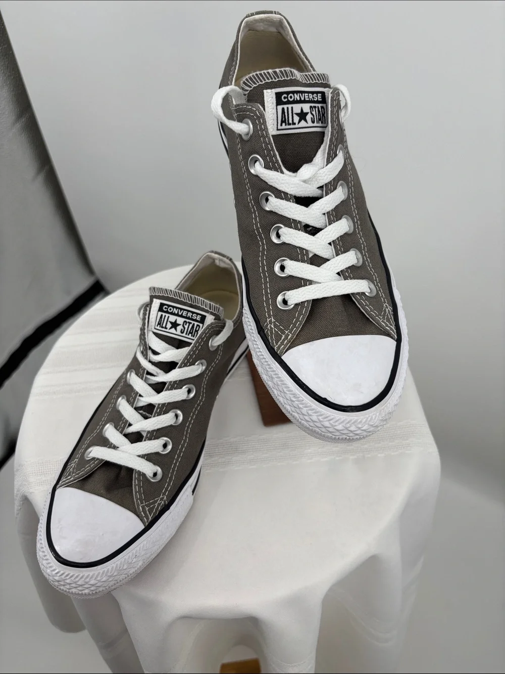 Converse Chuck Taylor All Star Gray Canvas, Size Women’s 9 Men’s 7